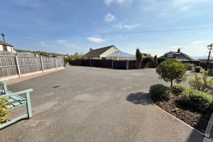 Front Forecourt/Driveway- click for photo gallery